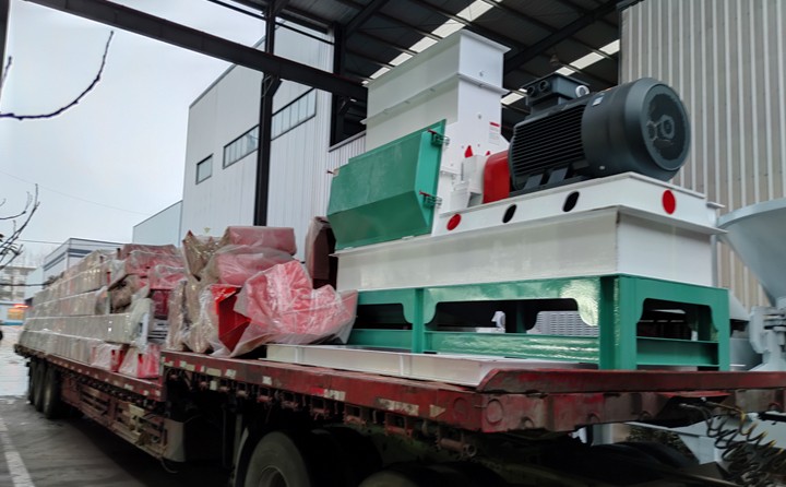 鋸末顆粒機(jī)即將發(fā)往河南鄭州.jpg 鋸末顆粒機(jī)即將發(fā)往河南鄭州.jpg