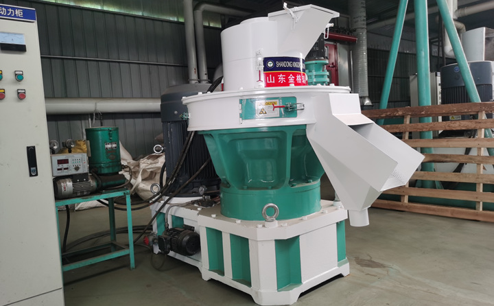 木屑顆粒機(jī).jpg 木屑顆粒機(jī).jpg